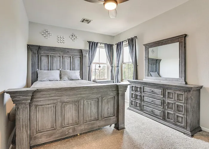 Pool Access + Golf Course View! Retreat * Goodyear