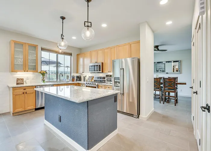 Holiday home Pool Access + Golf Course View! Retreat Goodyear